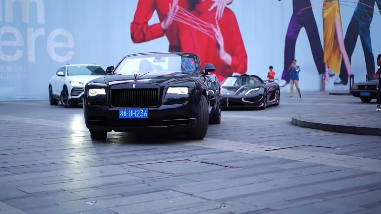 49敞篷劳斯莱斯